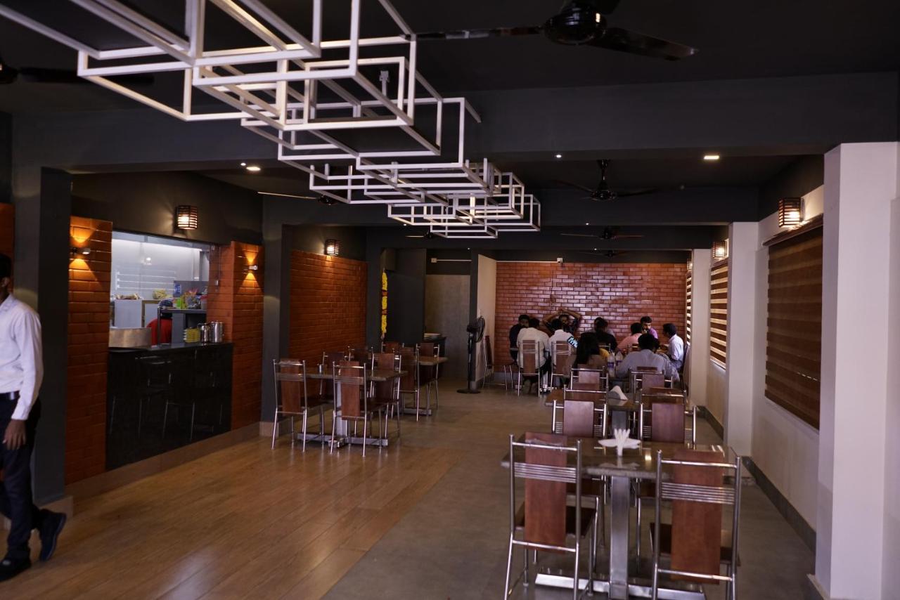 كويمباتور Hotel Nachas المظهر الخارجي الصورة